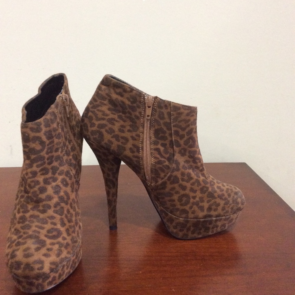 🐆Cheetah Print Booties! Forever 21